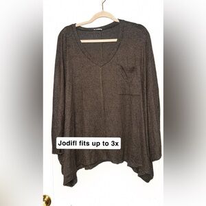 JODIFL Charcoal V-Neck Sweater